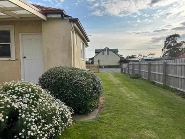 Windspray Cottage Port Albert Esterno foto